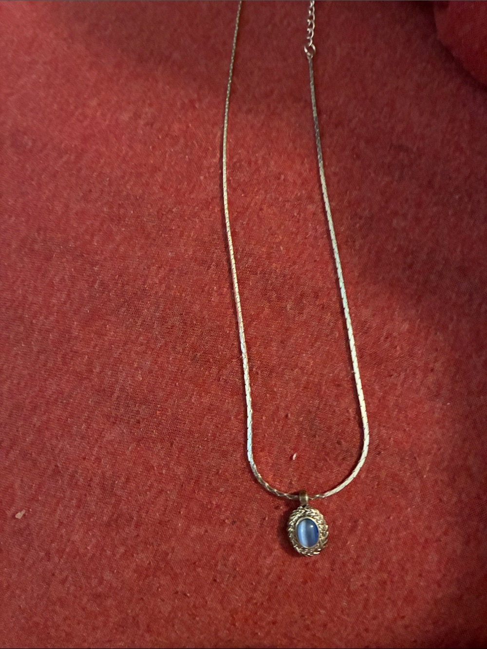 Vintage-Inspired Blue Stone Pendant Necklace - Unbranded